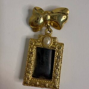 Gold Bow Frame Brooch